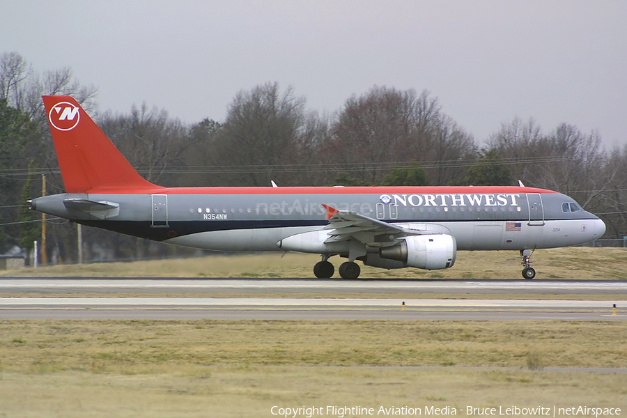 Northwest Airlines Airbus A320-212 (N354NW) | Photo 141592