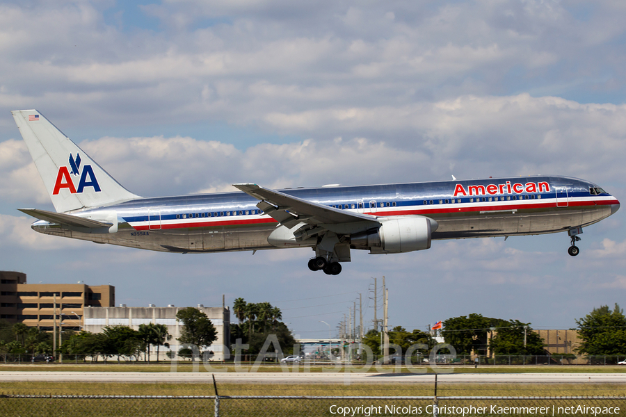 American Airlines Boeing 767-323(ER) (N355AA) | Photo 122449