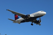 Delta Air Lines Airbus A319-114 (N355NB) at  Los Angeles - International, United States