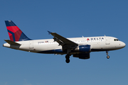 Delta Air Lines Airbus A319-114 (N355NB) at  Seattle/Tacoma - International, United States