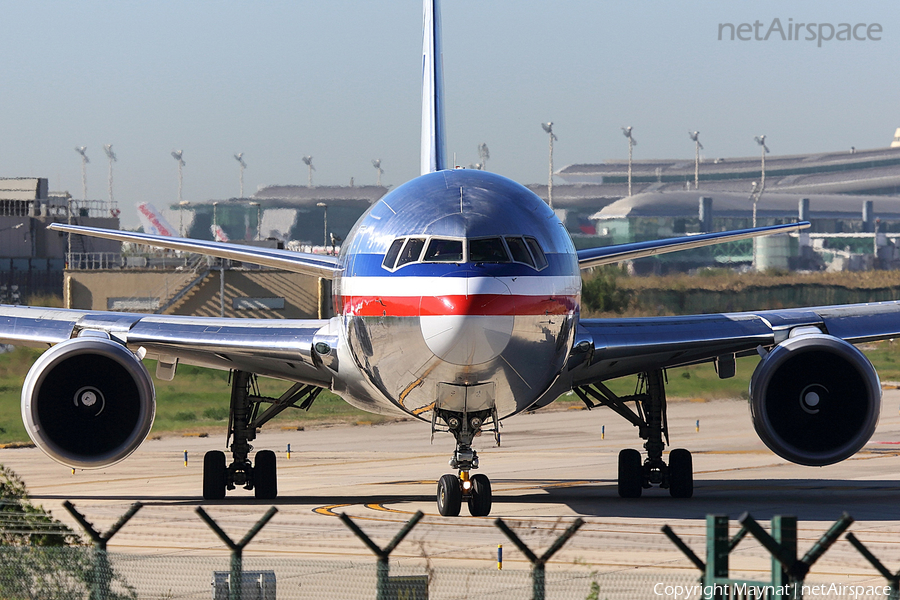 American Airlines Boeing 767-323(ER) (N357AA) | Photo 136804