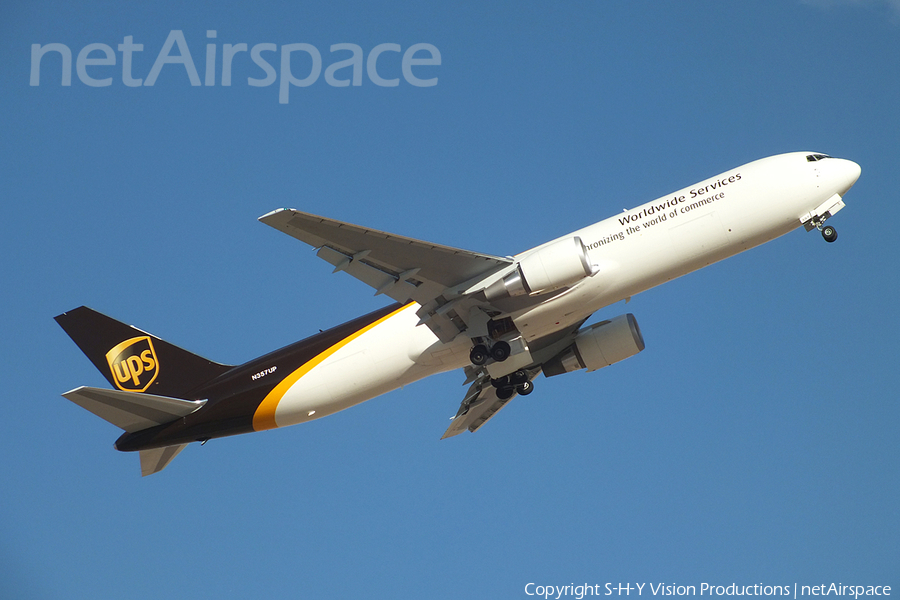 United Parcel Service Boeing 767-34AF(ER) (N357UP) | Photo 27854