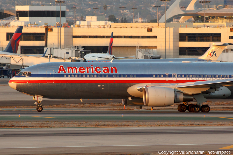 American Airlines Boeing 767-323(ER) (N358AA) | Photo 13793