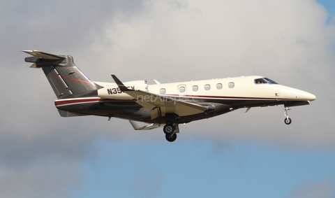 Flexjet Embraer EMB-505 Phenom 300 (N358FX) at  Orlando - Executive, United States