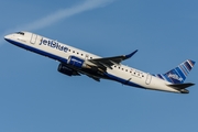 JetBlue Airways Embraer ERJ-190AR (ERJ-190-100IGW) (N358JB) at  Boston - Logan International, United States