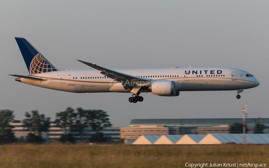 United Airlines Boeing 787-9 Dreamliner (N35953) | Photo 173244