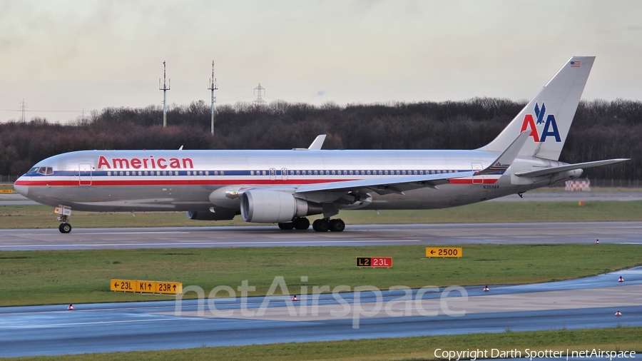 American Airlines Boeing 767-323(ER) (N359AA) | Photo 214048