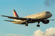 Delta Air Lines Airbus A320-212 (N359NW) at  Miami - International, United States