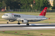 Northwest Airlines Airbus A320-212 (N359NW) at  Minneapolis - St. Paul International, United States