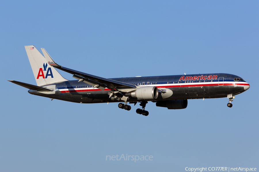 American Airlines Boeing 767-323(ER) (N360AA) | Photo 21511