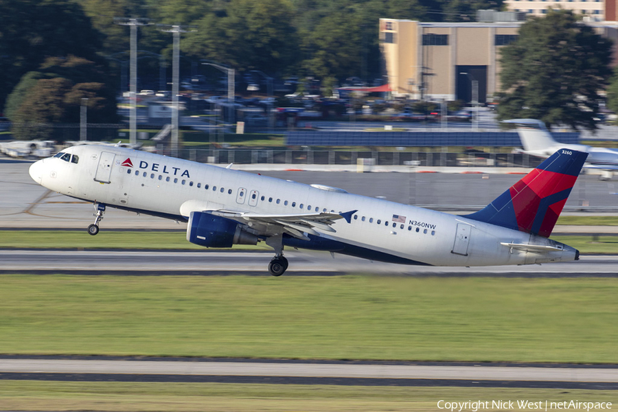 Delta Air Lines Airbus A320-212 (N360NW) | Photo 404675