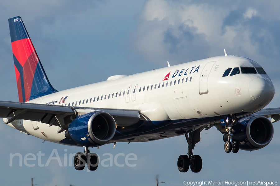 Delta Air Lines Airbus A320-212 (N360NW) | Photo 230558