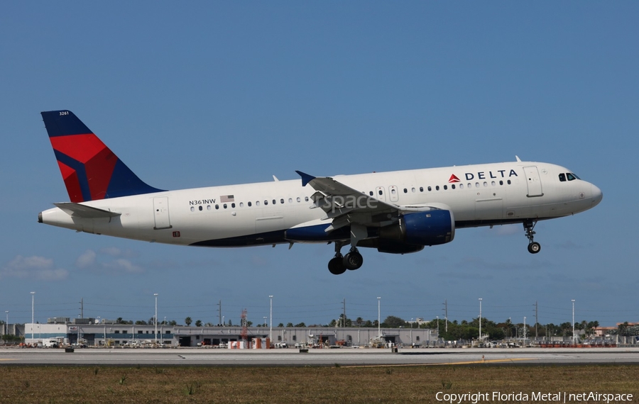 Delta Air Lines Airbus A320-212 (N361NW) | Photo 580985