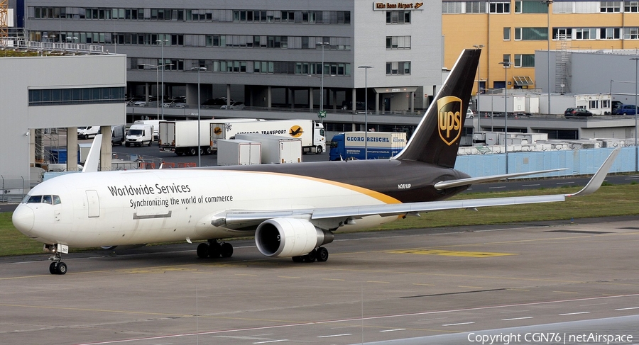 United Parcel Service Boeing 767-34AF(ER) (N361UP) | Photo 456399