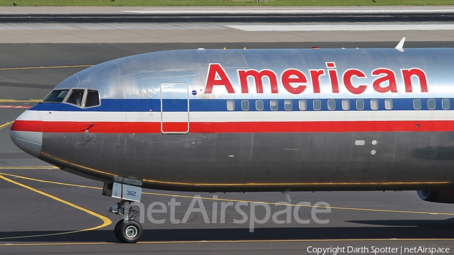 American Airlines Boeing 767-323(ER) (N362AA) | Photo 211857