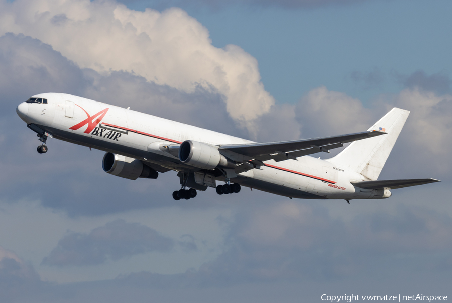 ABX Air Boeing 767-338(ER)(BDSF) (N362CM) | Photo 502094