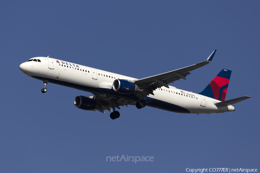 Delta Air Lines Airbus A321-211 (N362DN) | Photo 506294