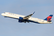 Delta Air Lines Airbus A321-211 (N362DN) at  Tampa - International, United States