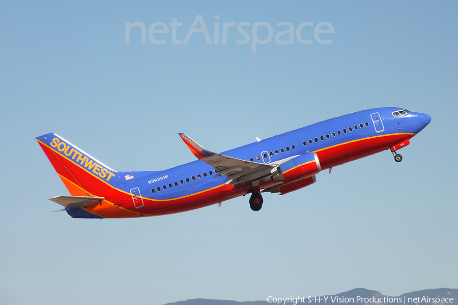 Southwest Airlines Boeing 737-3H4 (N362SW) | Photo 27372
