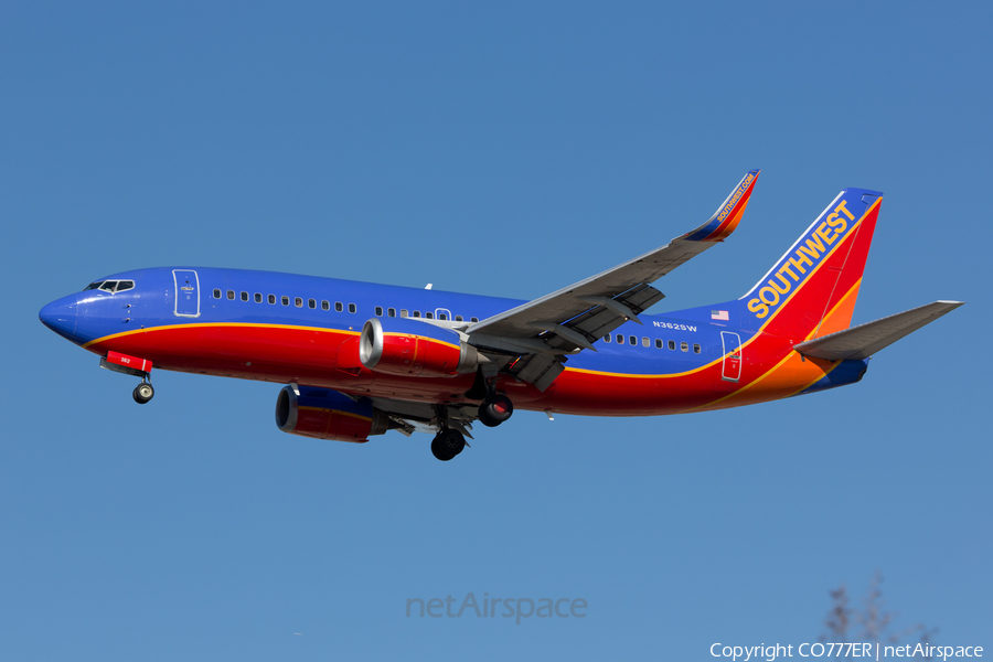 Southwest Airlines Boeing 737-3H4 (N362SW) | Photo 22894