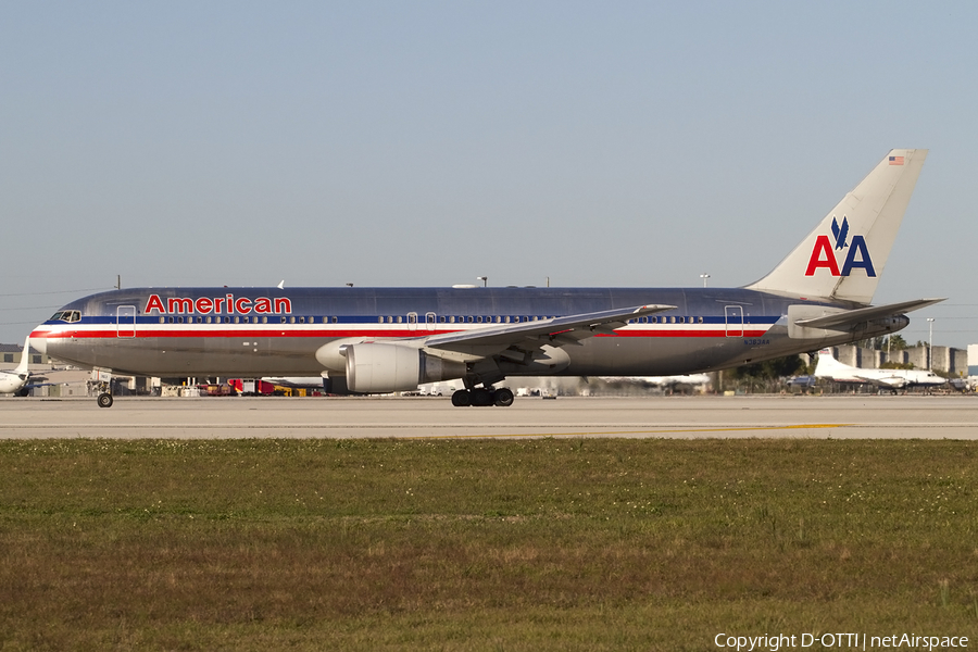American Airlines Boeing 767-323(ER) (N363AA) | Photo 430260