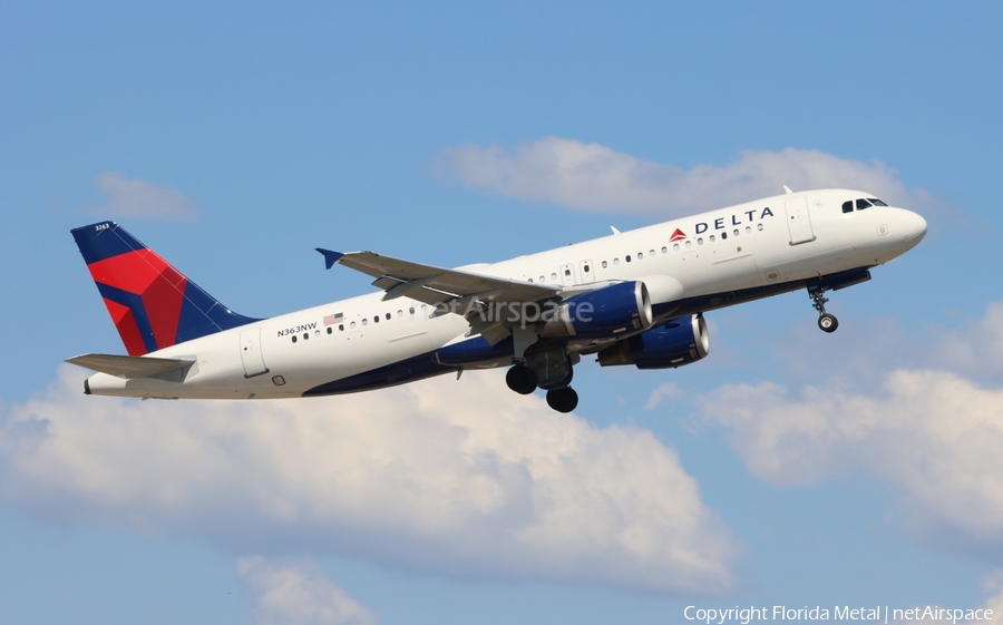 Delta Air Lines Airbus A320-212 (N363NW) | Photo 611367