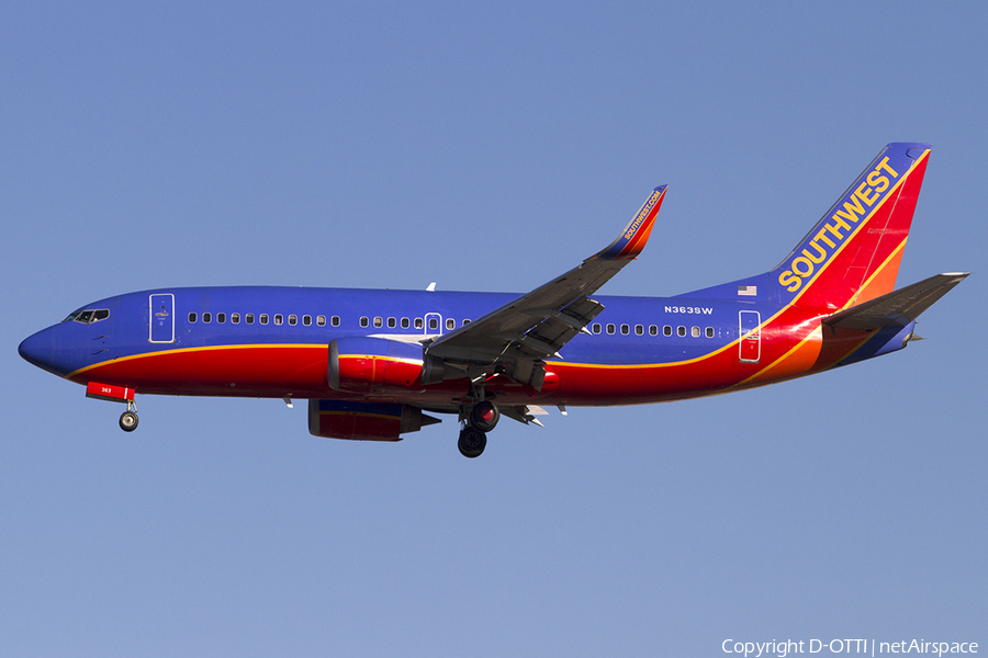 Southwest Airlines Boeing 737-3H4 (N363SW) | Photo 467435
