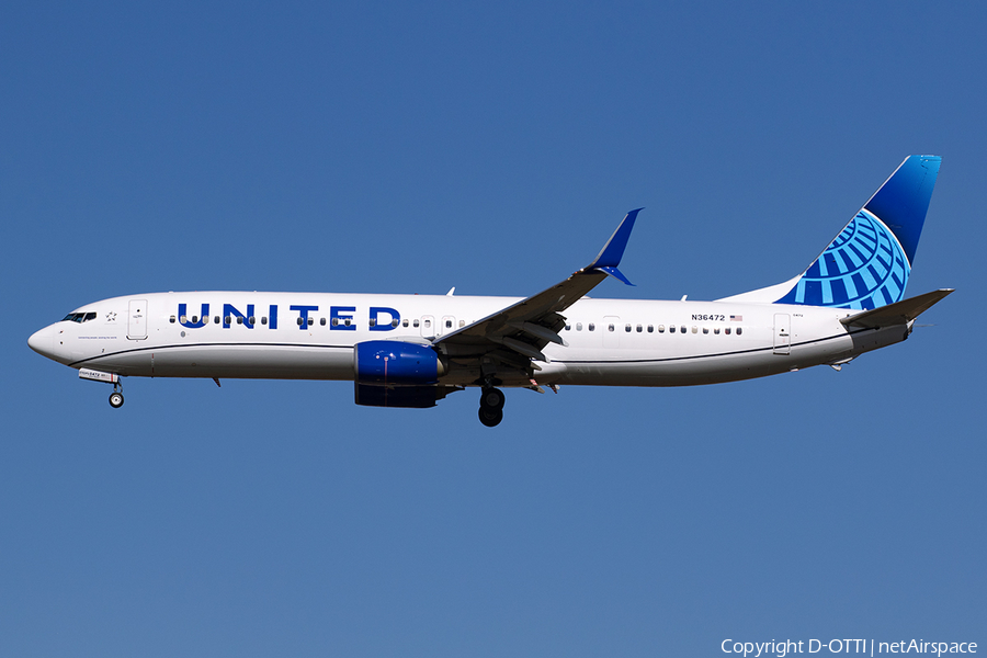 United Airlines Boeing 737-924(ER) (N36472) | Photo 538801