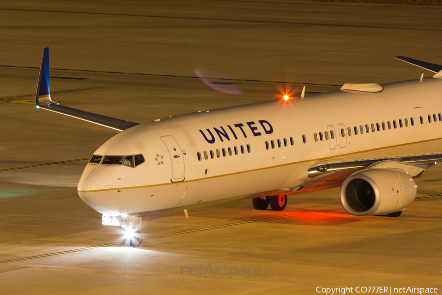 United Airlines Boeing 737-924(ER) (N36476) | Photo 93975