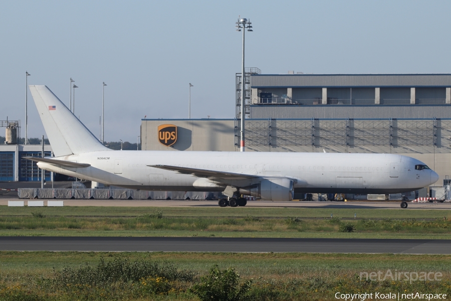 ABX Air Boeing 767-338(ER)(BDSF) (N364CM) | Photo 565138