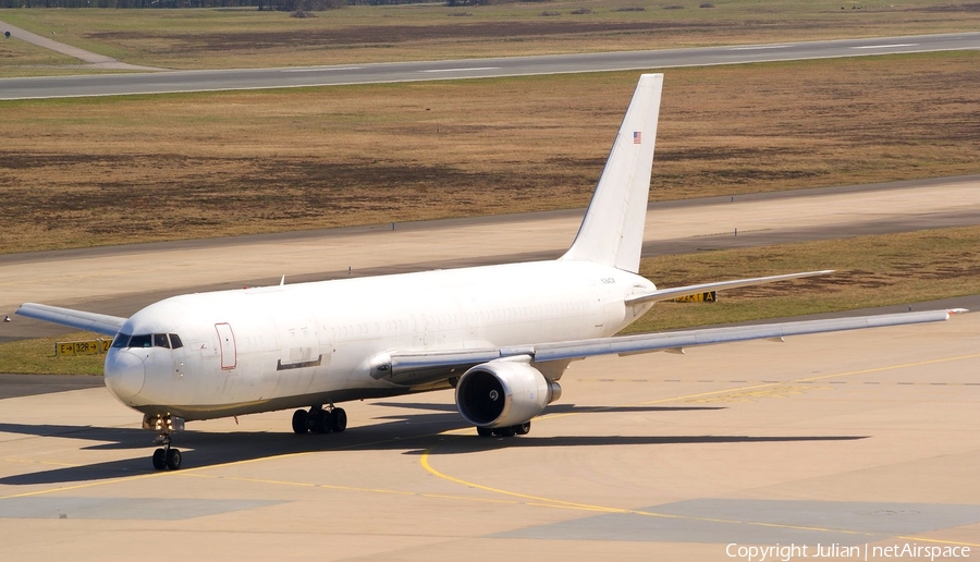 ABX Air Boeing 767-338(ER)(BDSF) (N364CM) | Photo 439819