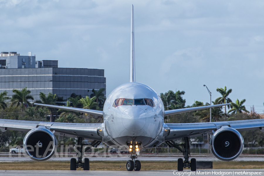 ABX Air Boeing 767-338(ER)(BDSF) (N364CM) | Photo 254891