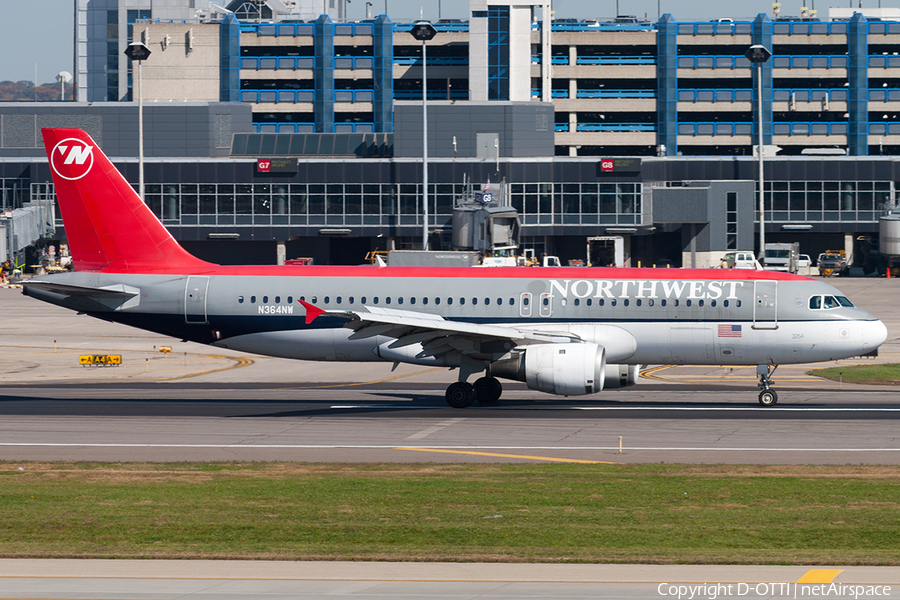 Northwest Airlines Airbus A320-212 (N364NW) | Photo 190441