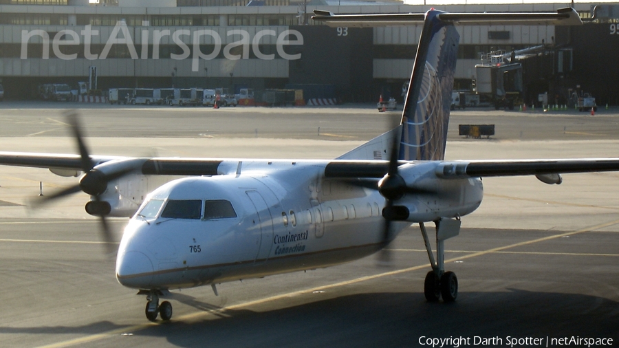 Continental Connection (CommutAir) de Havilland Canada DHC-8-202Q (N364PH) | Photo 135143