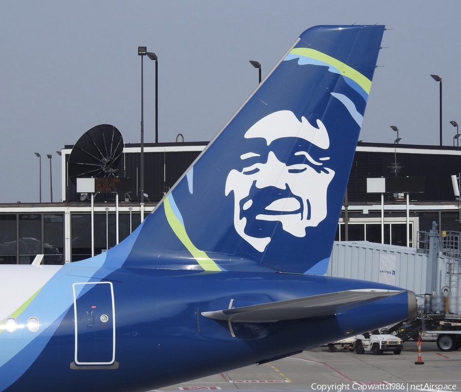 Alaska Airlines Airbus A320-214 (N364VA) | Photo 382194