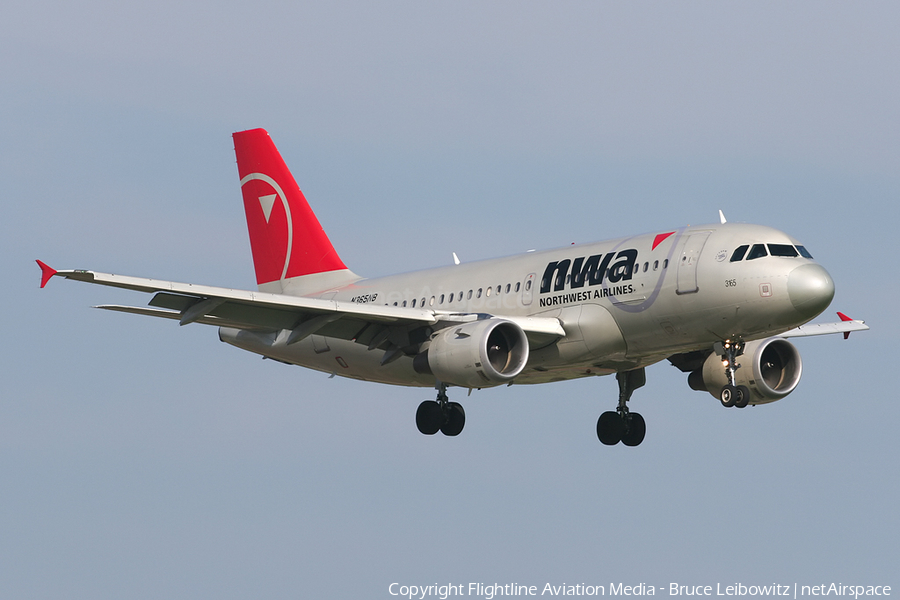 Northwest Airlines Airbus A319-114 (N365NB) | Photo 143027