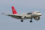 Northwest Airlines Airbus A319-114 (N365NB) at  Green Bay - Austin Straubel International, United States