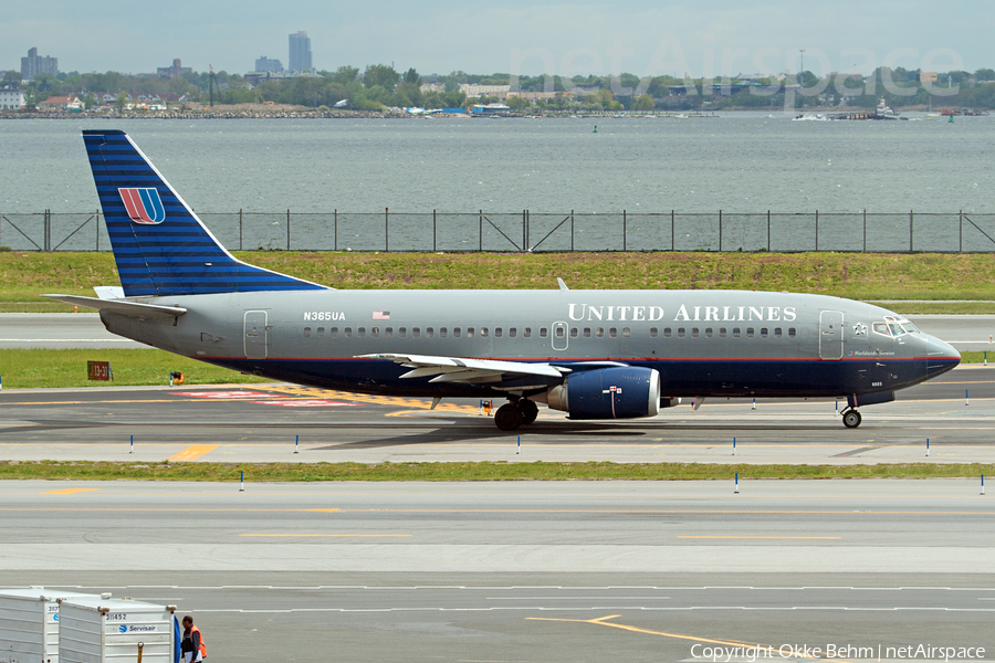 United Airlines Boeing 737-322 (N365UA) | Photo 70803