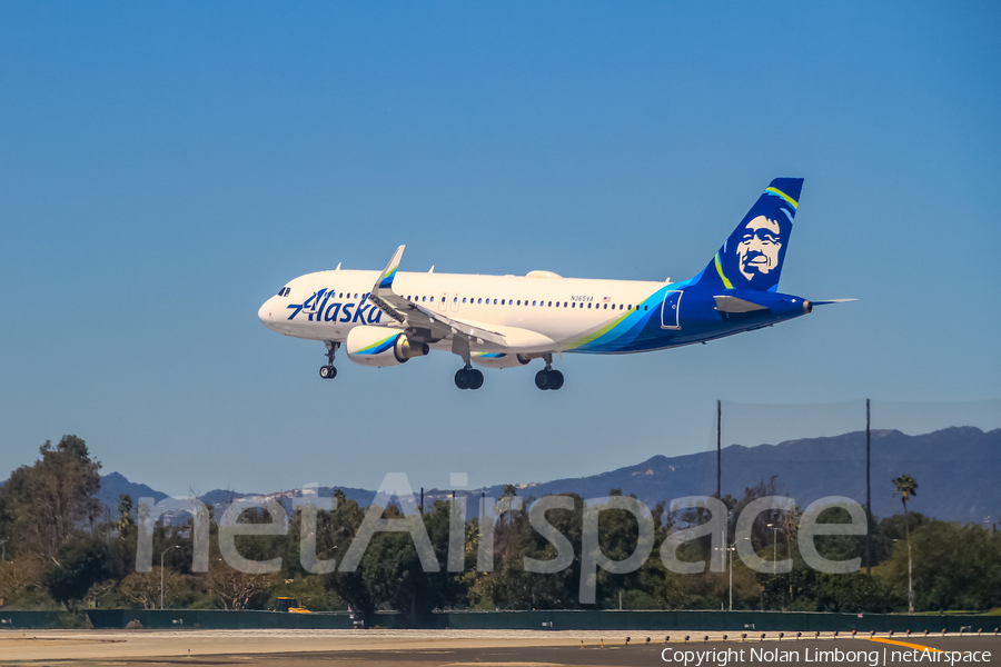 Virgin America Airbus A320-214 (N365VA) | Photo 438465