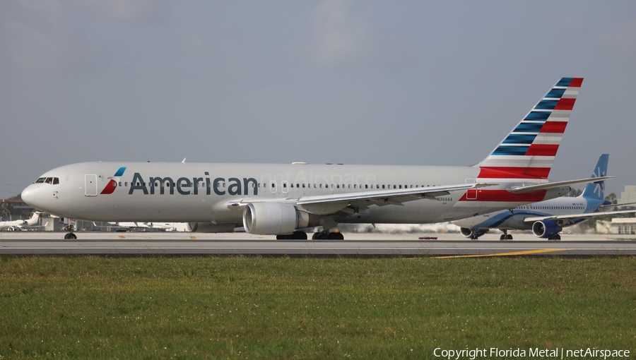 American Airlines Boeing 767-323(ER) (N366AA) | Photo 581127