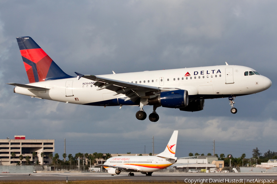 Delta Air Lines Airbus A319-114 (N366NB) | Photo 509644