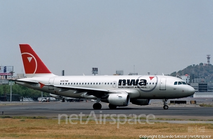 Northwest Airlines Airbus A319-114 (N367NB) | Photo 143611