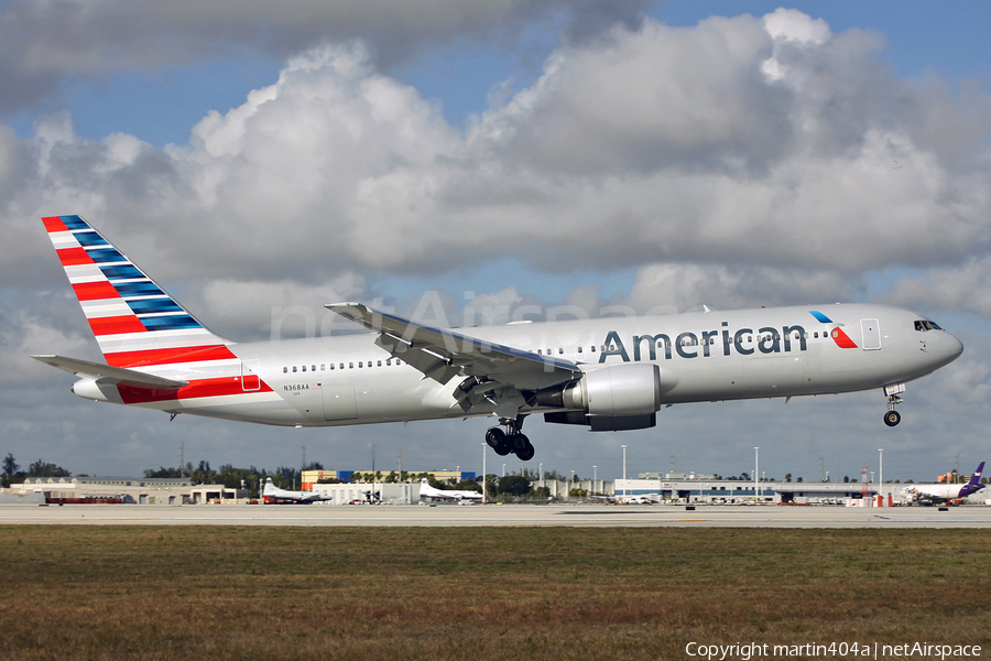 American Airlines Boeing 767-323(ER) (N368AA) | Photo 20798