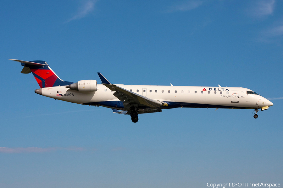 Delta Connection (GoJet Airlines) Bombardier CRJ-701ER (N368CA) | Photo 386122