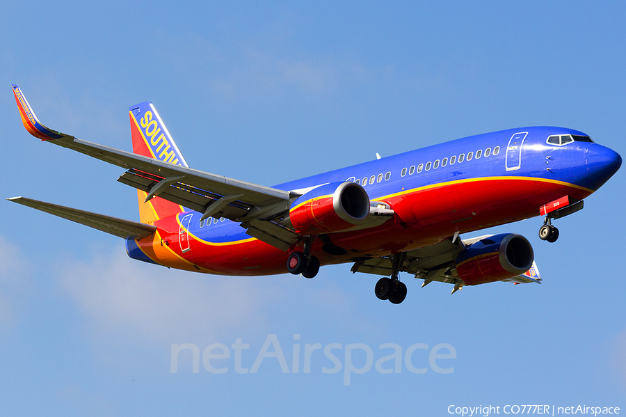 Southwest Airlines Boeing 737-3H4 (N368SW) | Photo 4051