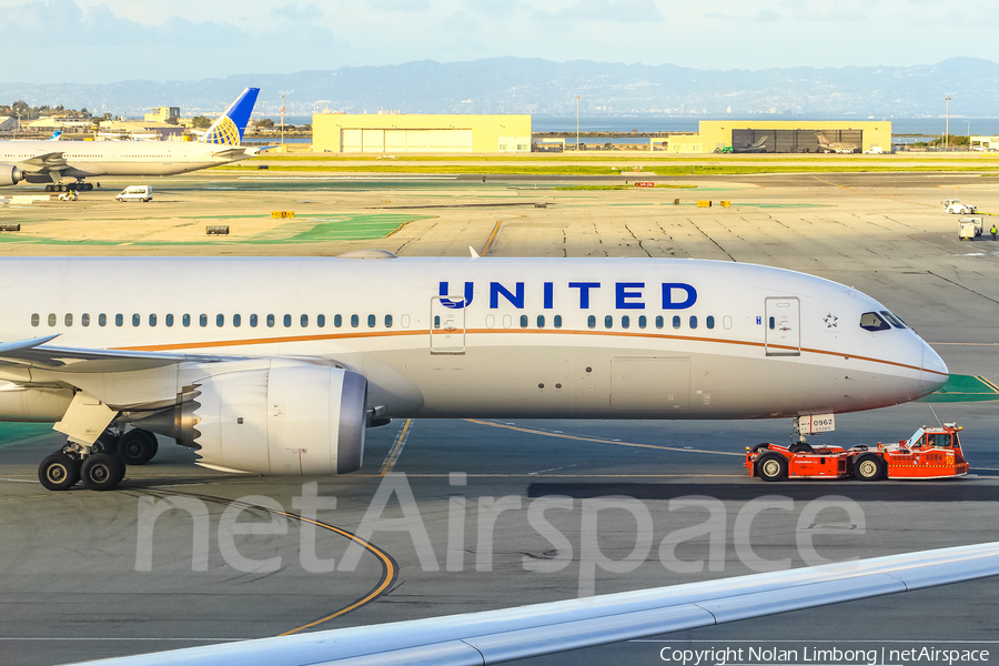 United Airlines Boeing 787-9 Dreamliner (N36962) | Photo 439539