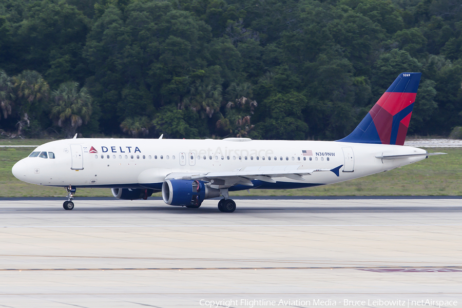 Delta Air Lines Airbus A320-212 (N369NW) | Photo 458281