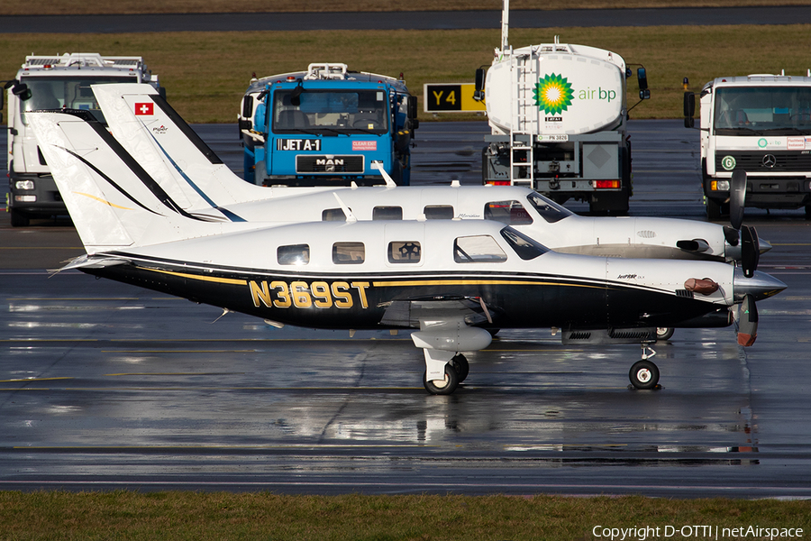 (Private) Piper PA-46-350P Malibu Mirage - JetPROP DLX (N369ST) | Photo 368877