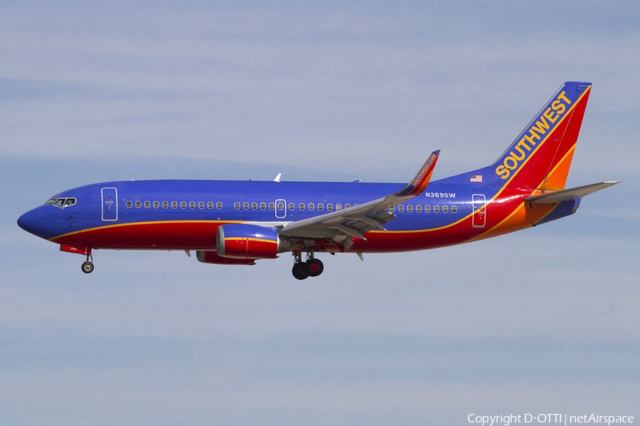 Southwest Airlines Boeing 737-3H4 (N369SW) | Photo 341755