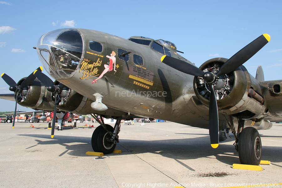 Military Aircraft Restoration Corp. Boeing B-17G Flying Fortress (N3703G) | Photo 163720